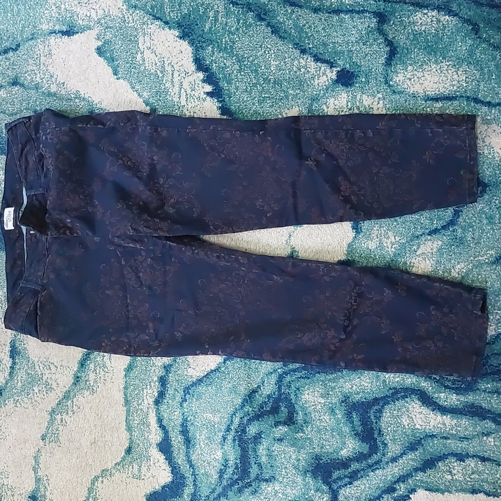 OLD NAVY SIZE 14 FELT PATTERN CHINOS
